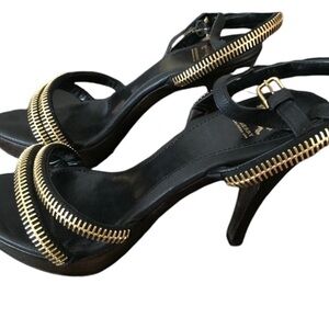 Burberry size 10 black leather platform heels  with gold zipper detail NEW